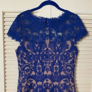Tadashi Shoji dress - size 10